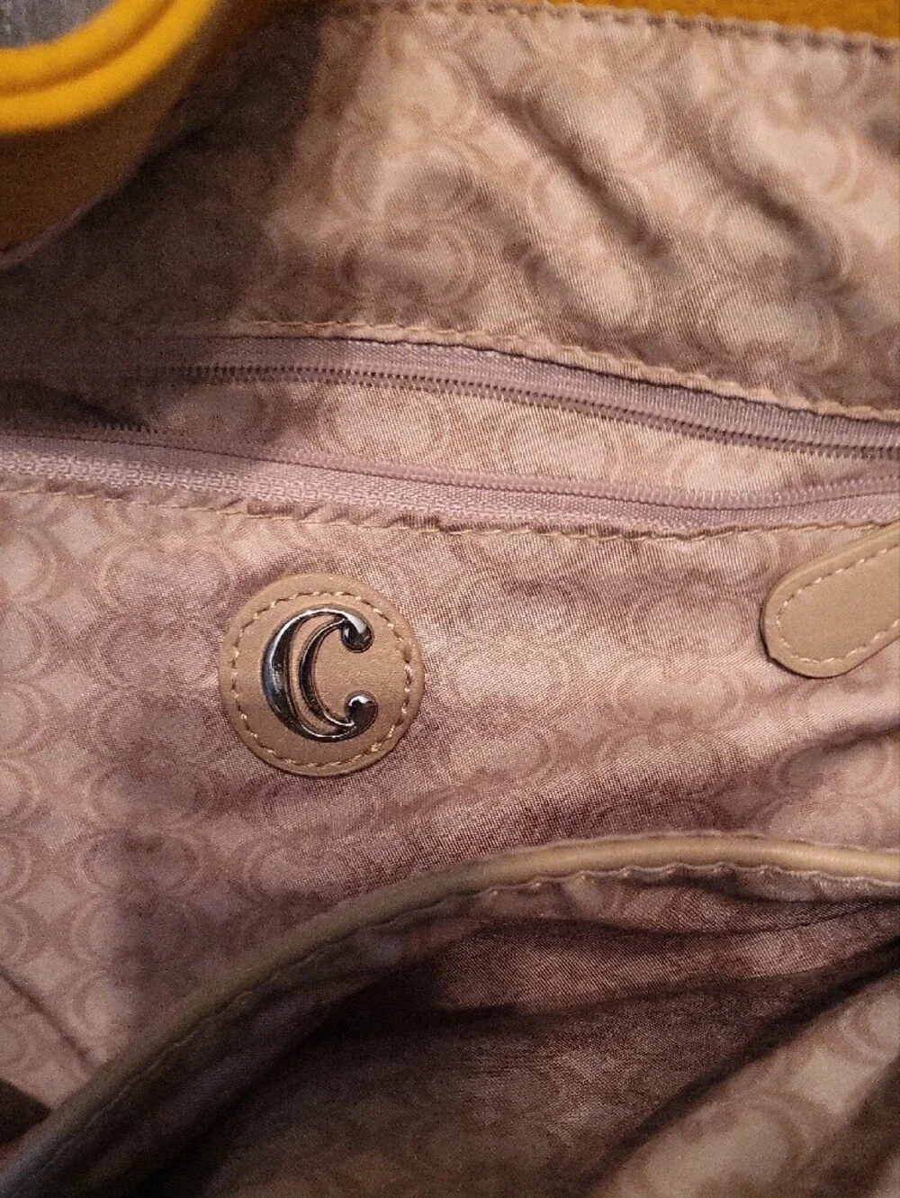 Charming Charlie pebbled leather